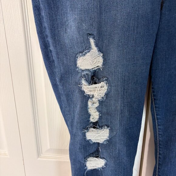 Torrid Premium Sky High Skinny Distressed Jeans Size 26R - Picture 2 of 7